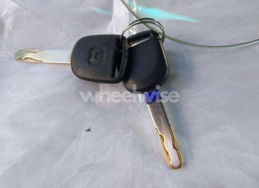 Photo 11 of 2006 Honda Pilot LX (VIN 2HKYF181X6H547888)