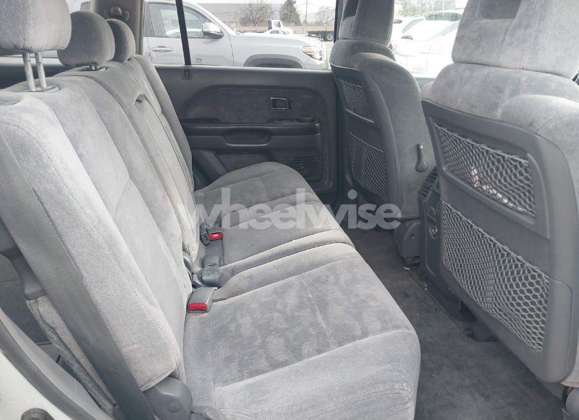Photo 8 of 2003 Honda Pilot EX (VIN 2HKYF18403H567878)