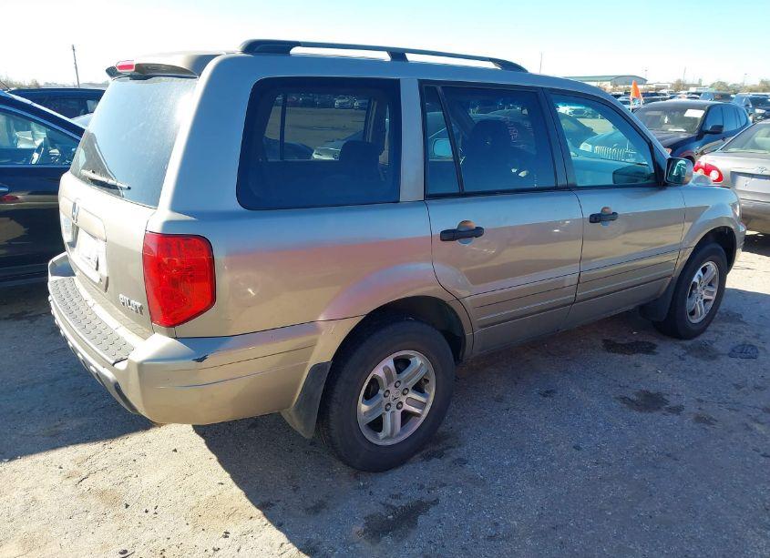 Photo 4 of 2003 Honda Pilot EX (VIN 2HKYF18403H589721)
