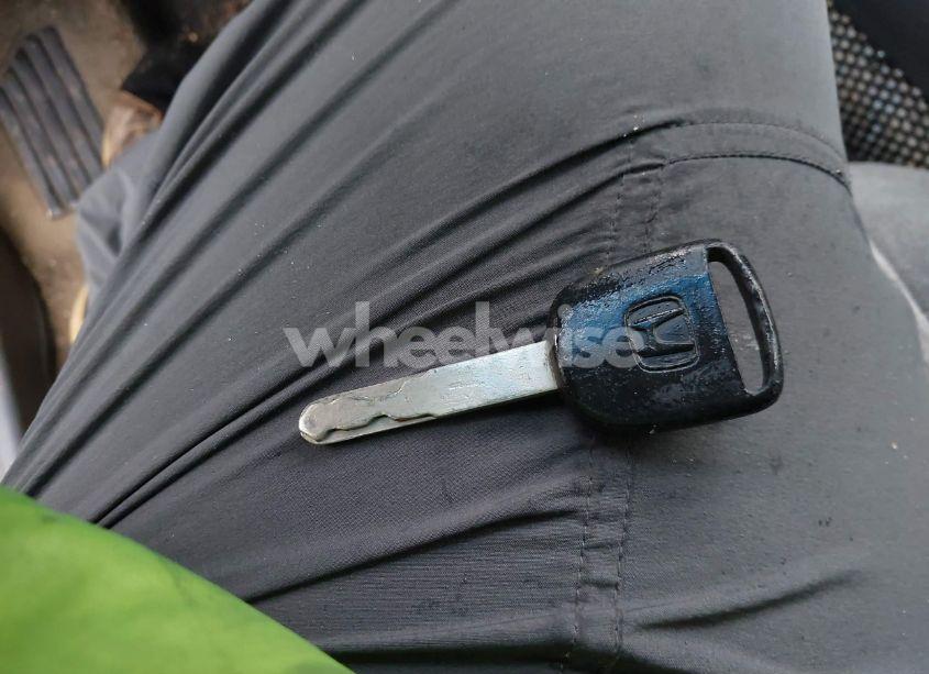 Photo 11 of 2003 Honda Pilot EX (VIN 2HKYF18403H594675)