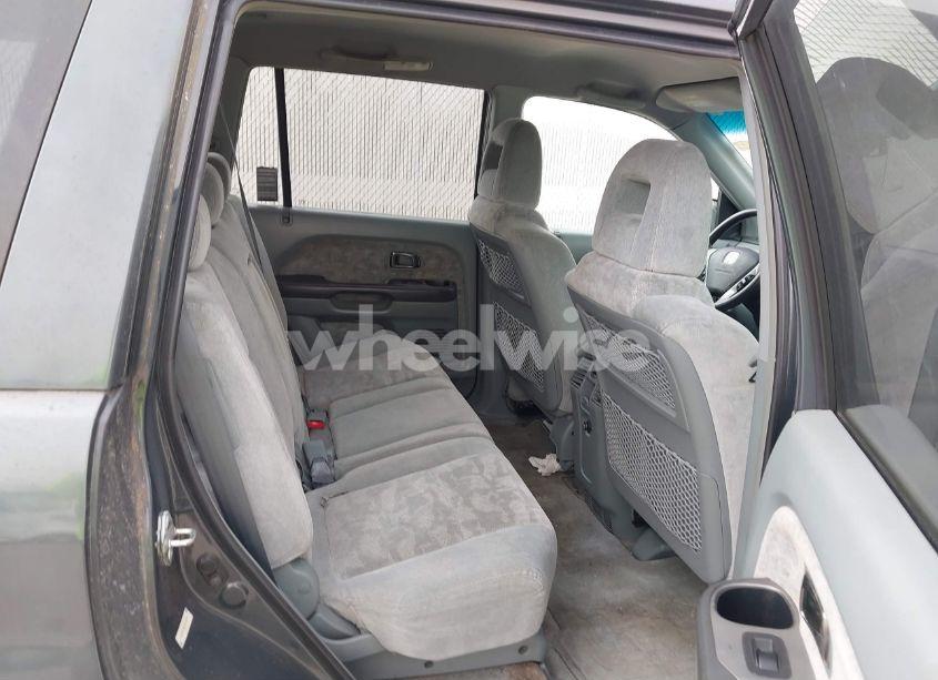 Photo 8 of 2003 Honda Pilot EX (VIN 2HKYF18403H596796)