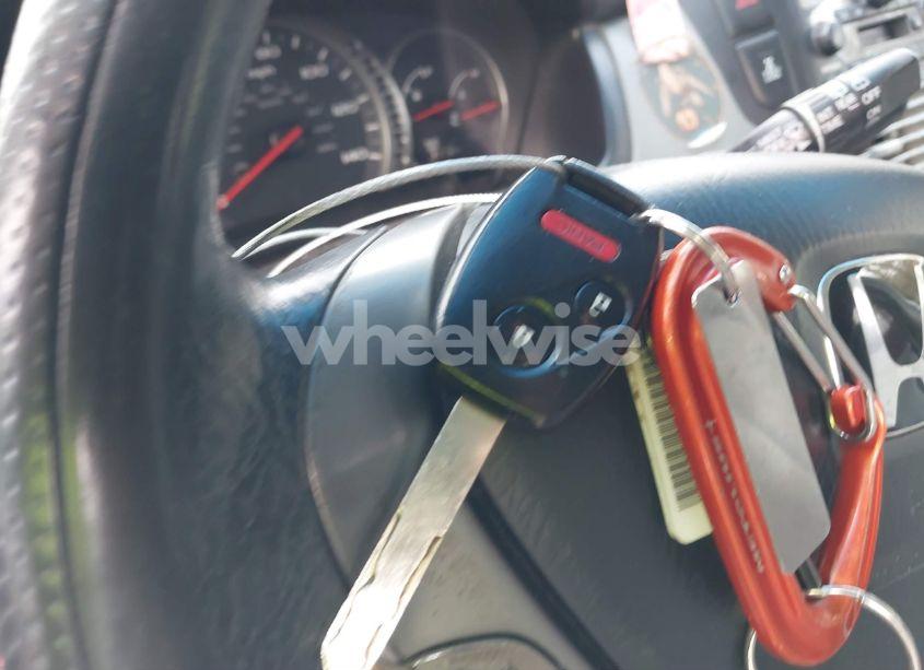 Photo 11 of 2005 Honda Pilot EX (VIN 2HKYF18405H518621)