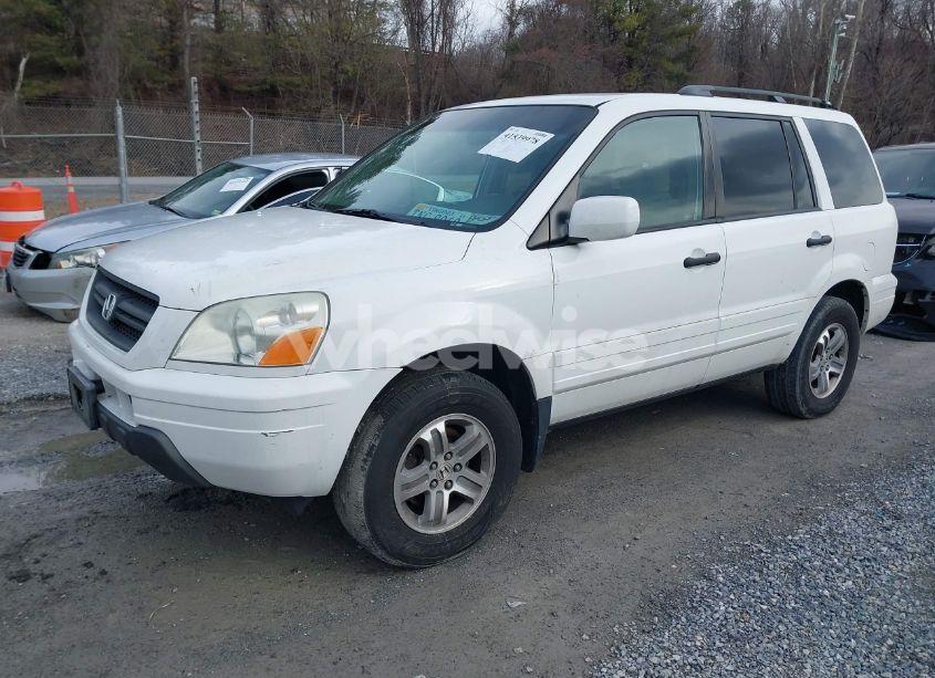 Photo 2 of 2005 Honda Pilot EX (VIN 2HKYF18405H518621)