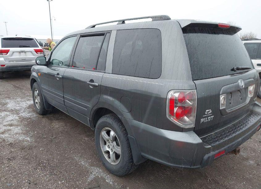 Photo 3 of 2007 Honda Pilot EX (VIN 2HKYF18407H515088)