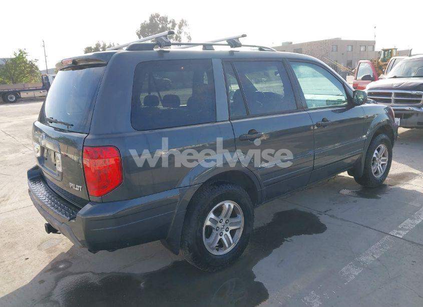 Photo 4 of 2004 Honda Pilot EX (VIN 2HKYF18414H589485)
