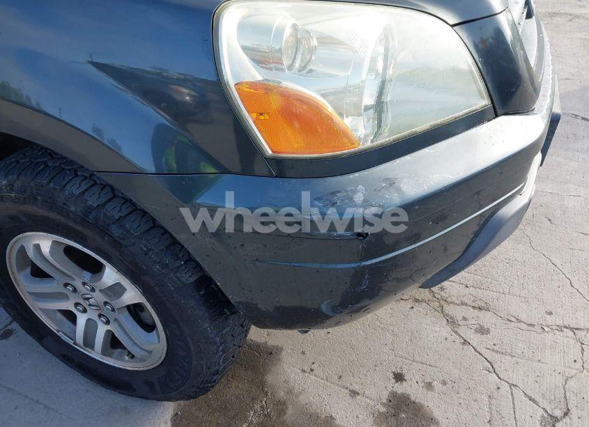 Photo 6 of 2004 Honda Pilot EX (VIN 2HKYF18414H589485)