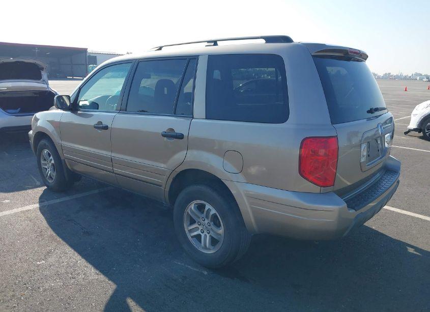 Photo 3 of 2004 Honda Pilot EX (VIN 2HKYF18414H599479)