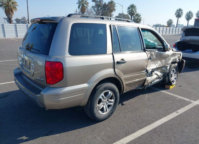 Photo 4 of 2004 Honda Pilot EX (VIN 2HKYF18414H599479)