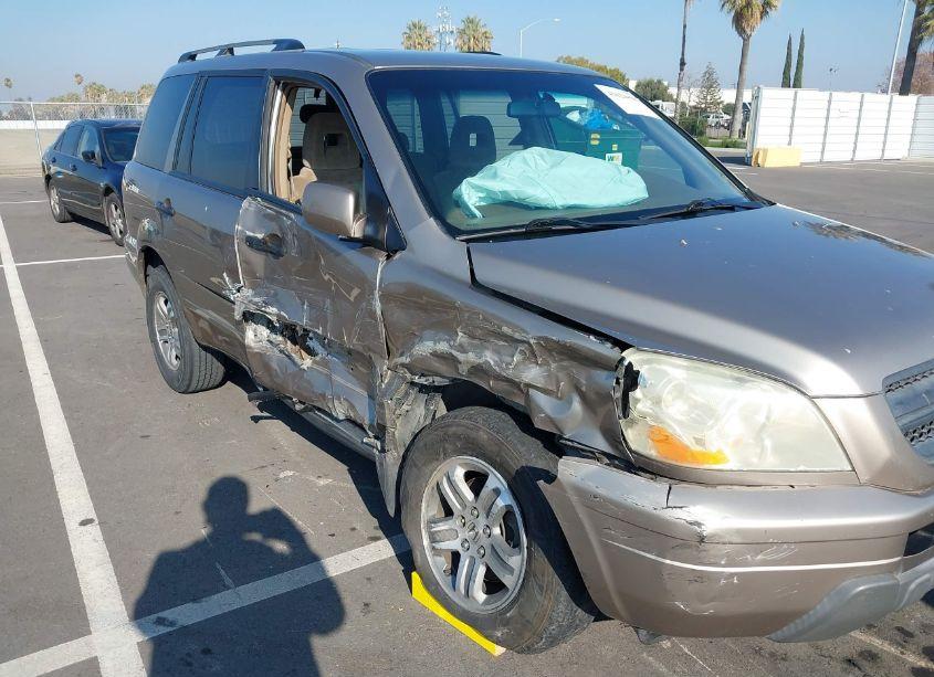 Photo 6 of 2004 Honda Pilot EX (VIN 2HKYF18414H599479)