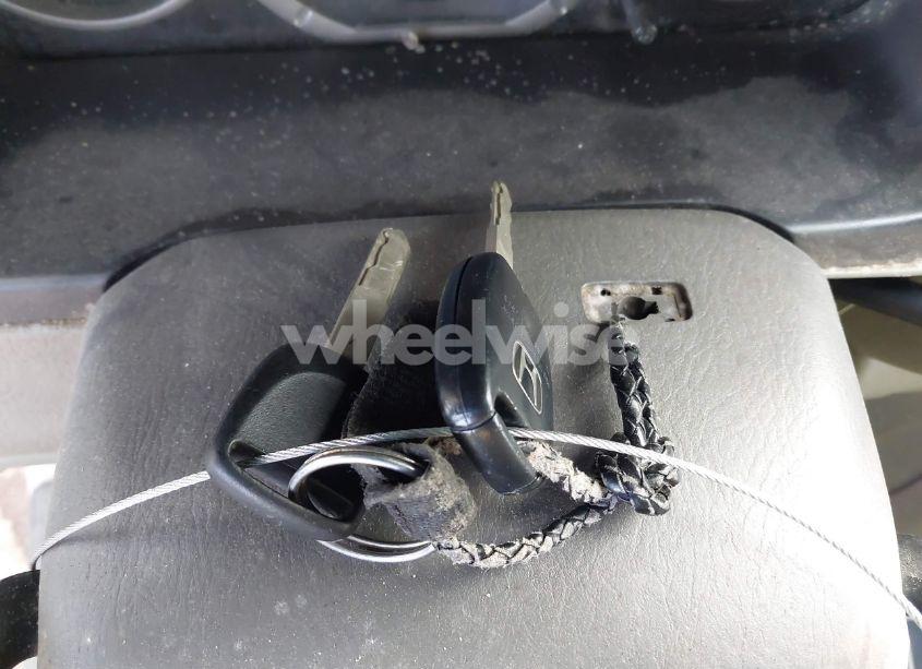 Photo 11 of 2006 Honda Pilot EX (VIN 2HKYF18416H528186)