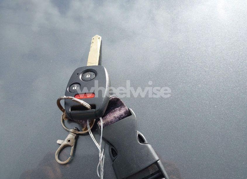 Photo 11 of 2006 Honda Pilot EX (VIN 2HKYF18416H552505)