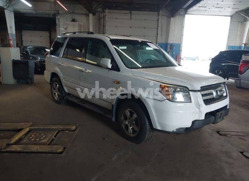 2007 Honda Pilot EX (VIN 2HKYF18417H540954) main photo