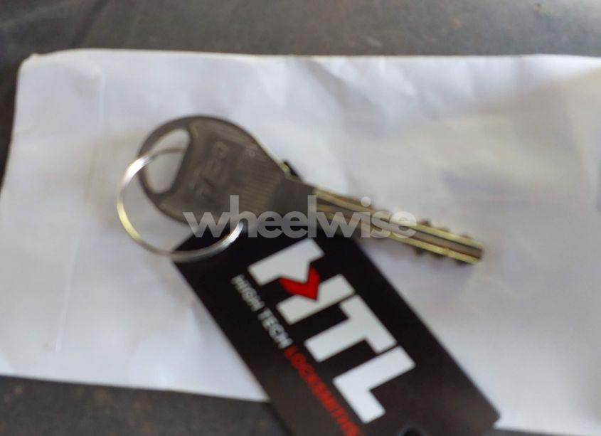 Photo 11 of 2007 Honda Pilot EX (VIN 2HKYF18417H540954)