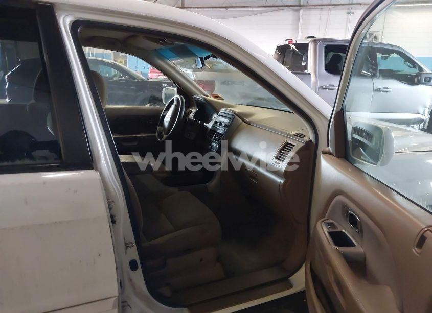 Photo 5 of 2007 Honda Pilot EX (VIN 2HKYF18417H540954)