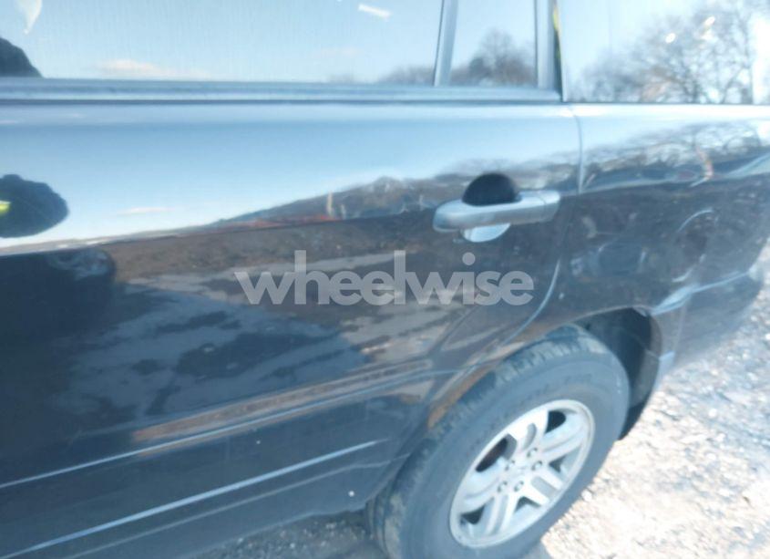 Photo 6 of 2003 Honda Pilot EX (VIN 2HKYF18423H533862)