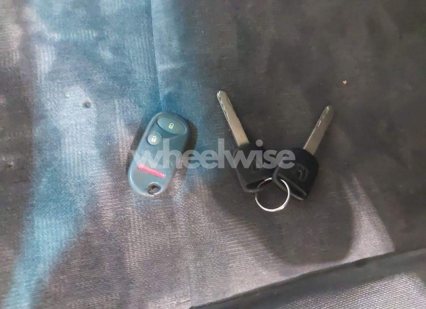 Photo 11 of 2003 Honda Pilot EX (VIN 2HKYF18423H546742)