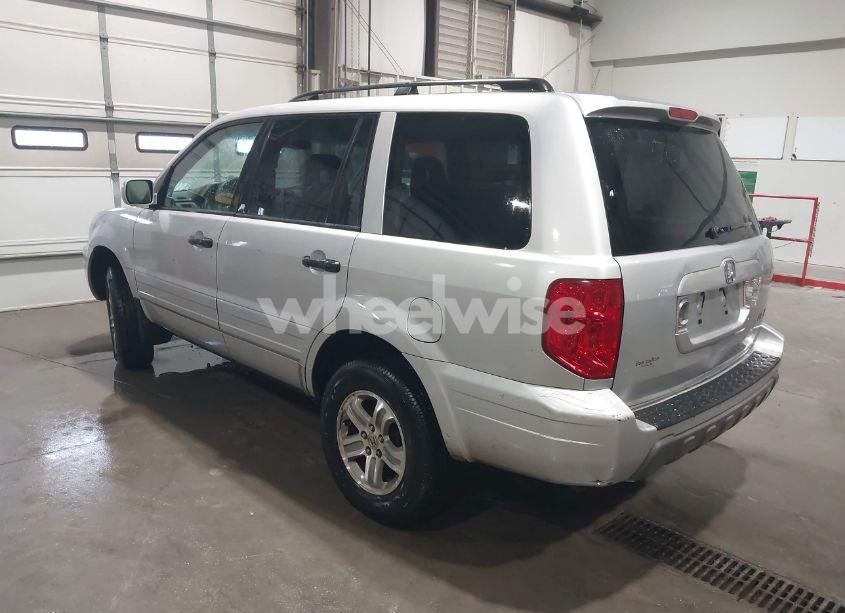 Photo 3 of 2003 Honda Pilot EX (VIN 2HKYF18423H546742)