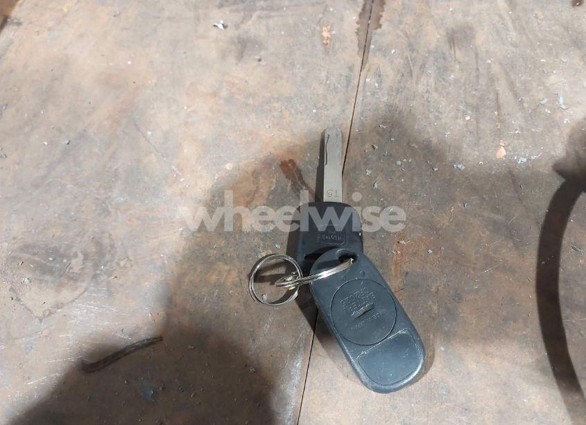 Photo 11 of 2003 Honda Pilot EX (VIN 2HKYF18423H603358)