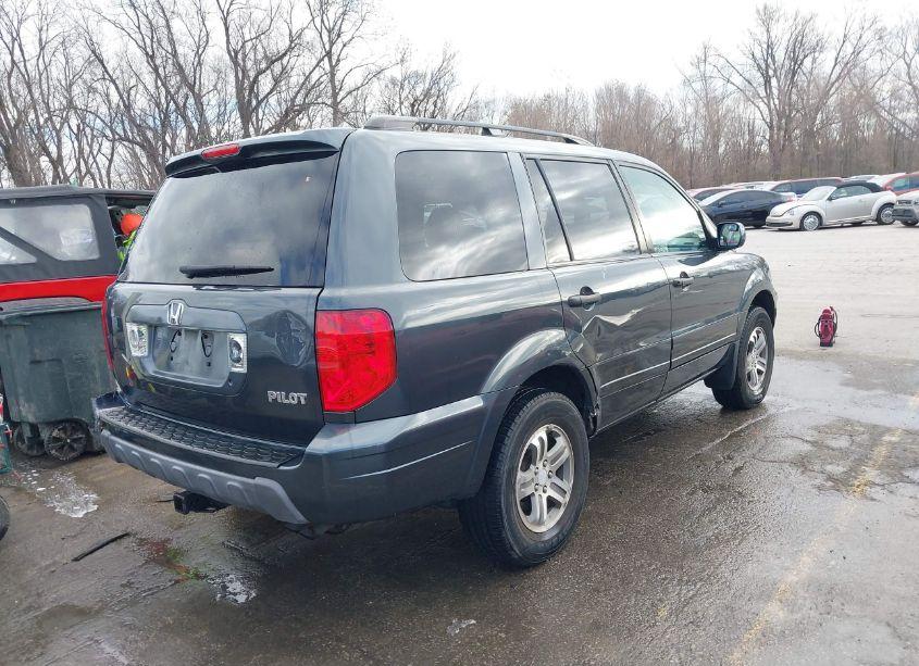 Photo 4 of 2004 Honda Pilot EX (VIN 2HKYF18424H602700)