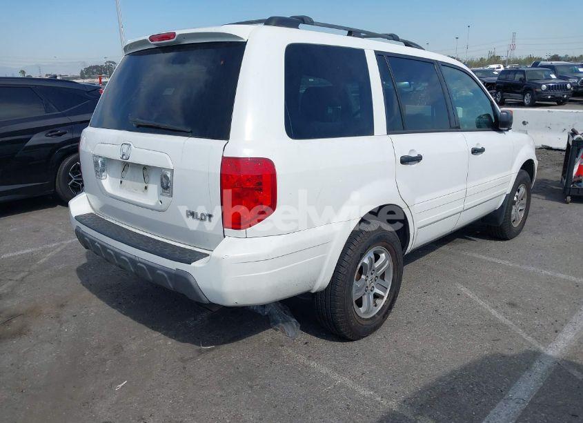 Photo 4 of 2005 Honda Pilot EX (VIN 2HKYF18425H539101)