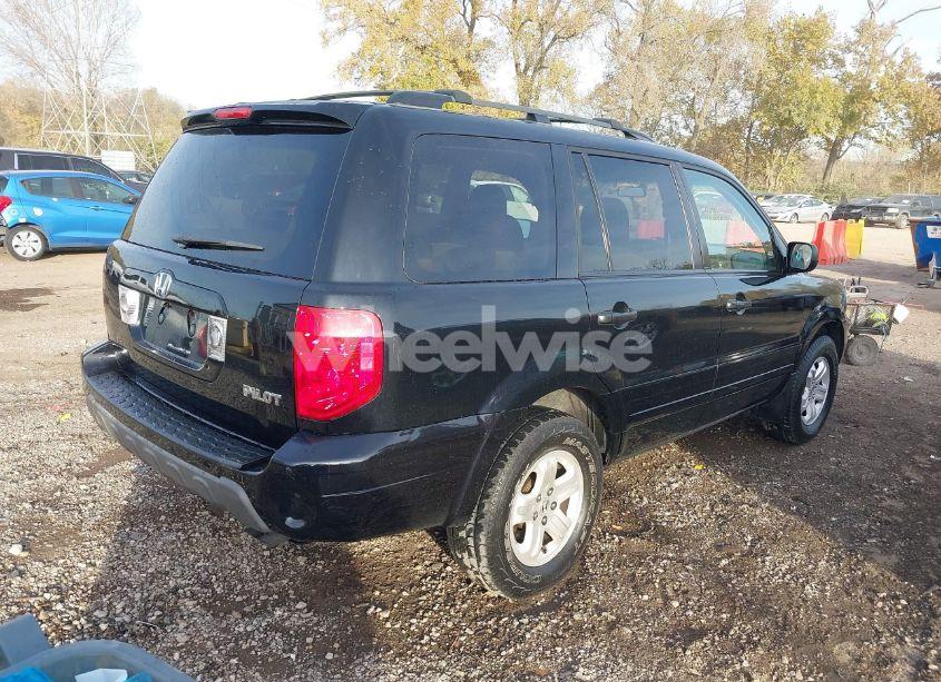 Photo 4 of 2005 Honda Pilot EX (VIN 2HKYF18425H567805)