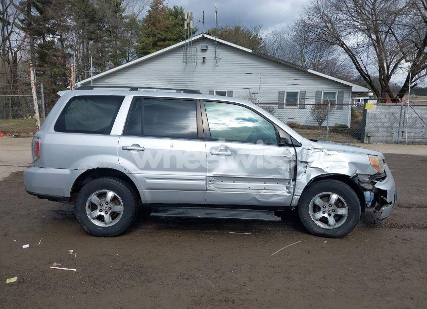 Photo 14 of 2006 Honda Pilot EX (VIN 2HKYF18426H553632)