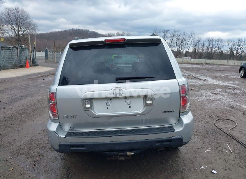 Photo 17 of 2006 Honda Pilot EX (VIN 2HKYF18426H553632)