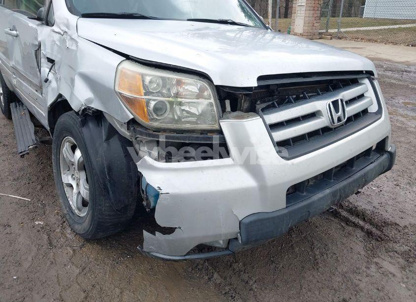 Photo 18 of 2006 Honda Pilot EX (VIN 2HKYF18426H553632)