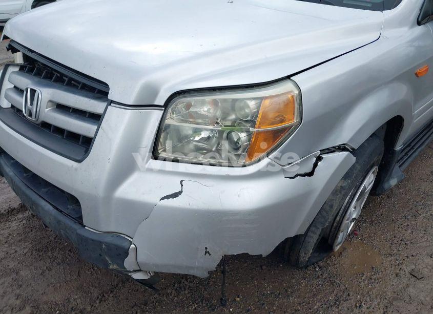 Photo 19 of 2006 Honda Pilot EX (VIN 2HKYF18426H553632)