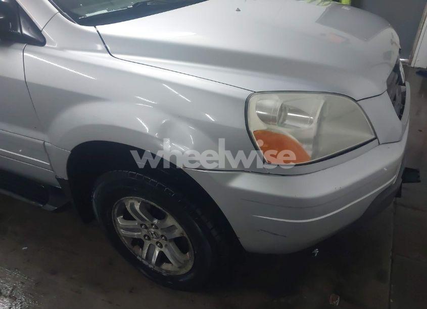 Photo 17 of 2004 Honda Pilot EX (VIN 2HKYF18434H503514)