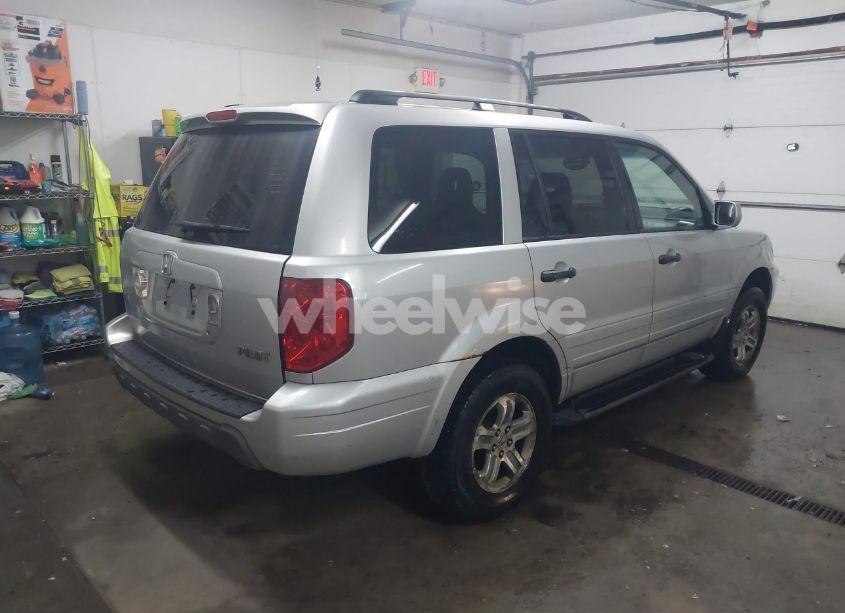 Photo 4 of 2004 Honda Pilot EX (VIN 2HKYF18434H503514)