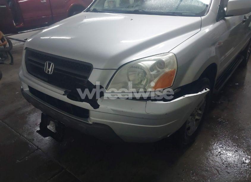 Photo 6 of 2004 Honda Pilot EX (VIN 2HKYF18434H503514)