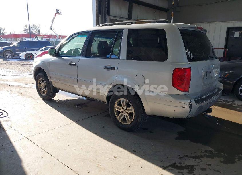 Photo 3 of 2004 Honda Pilot EX (VIN 2HKYF18434H533502)