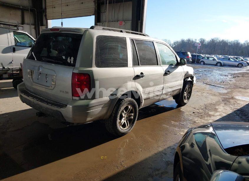 Photo 4 of 2004 Honda Pilot EX (VIN 2HKYF18434H533502)
