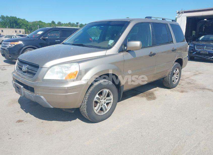 Photo 2 of 2005 Honda Pilot EX (VIN 2HKYF18435H501473)