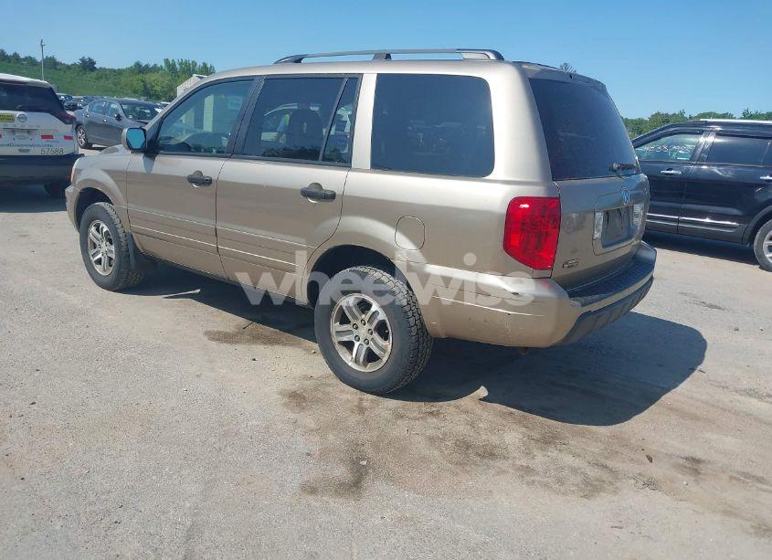 Photo 3 of 2005 Honda Pilot EX (VIN 2HKYF18435H501473)