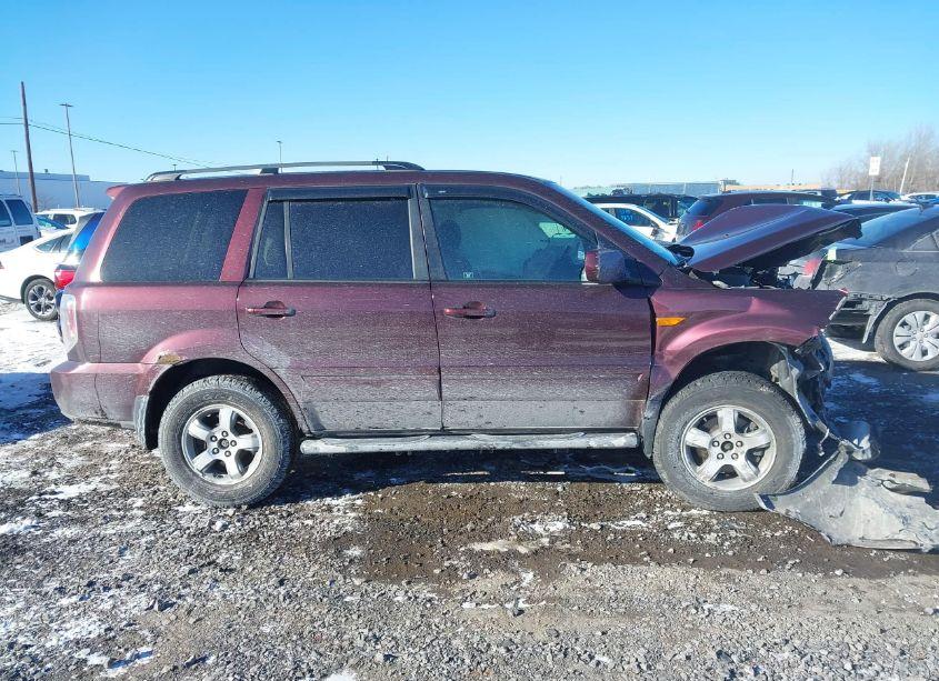 Photo 13 of 2007 Honda Pilot EX (VIN 2HKYF18437H503792)