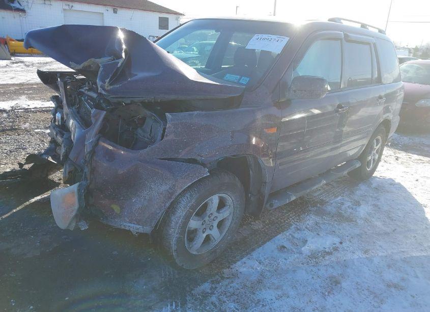 Photo 2 of 2007 Honda Pilot EX (VIN 2HKYF18437H503792)