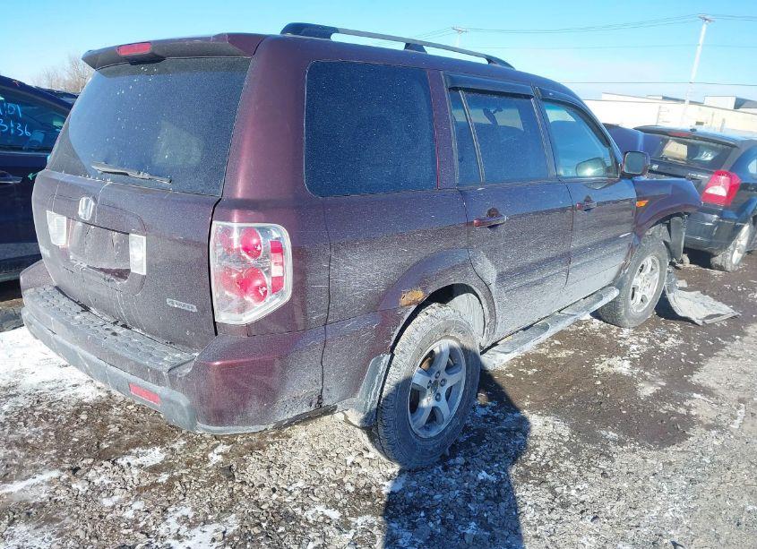 Photo 4 of 2007 Honda Pilot EX (VIN 2HKYF18437H503792)