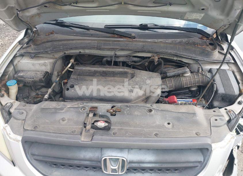 Photo 10 of 2003 Honda Pilot EX (VIN 2HKYF18443H571898)