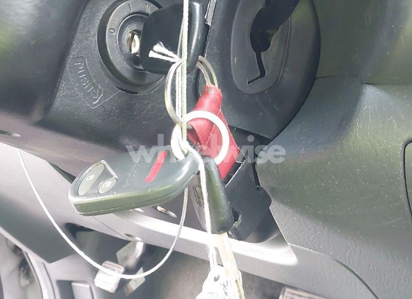 Photo 11 of 2003 Honda Pilot EX (VIN 2HKYF18443H571898)