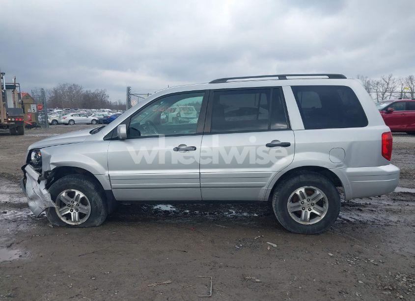 Photo 15 of 2003 Honda Pilot EX (VIN 2HKYF18443H571898)