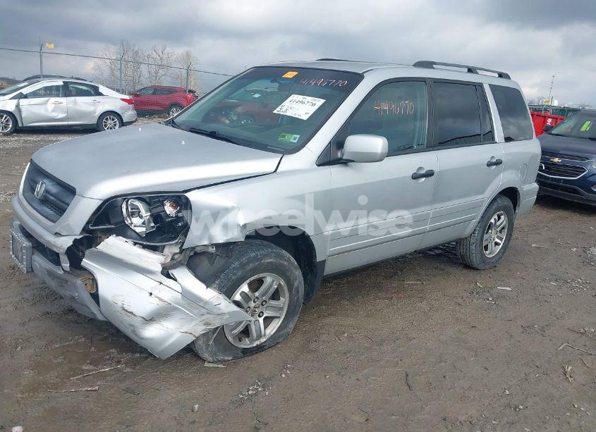 Photo 2 of 2003 Honda Pilot EX (VIN 2HKYF18443H571898)