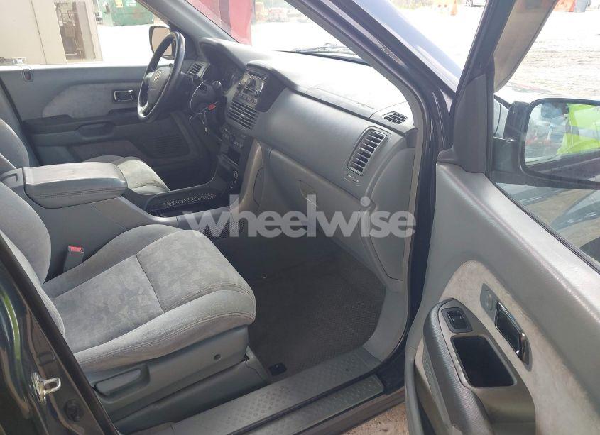 Photo 5 of 2003 Honda Pilot EX (VIN 2HKYF18443H608450)