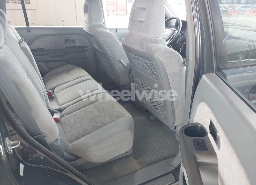 Photo 8 of 2003 Honda Pilot EX (VIN 2HKYF18443H608450)