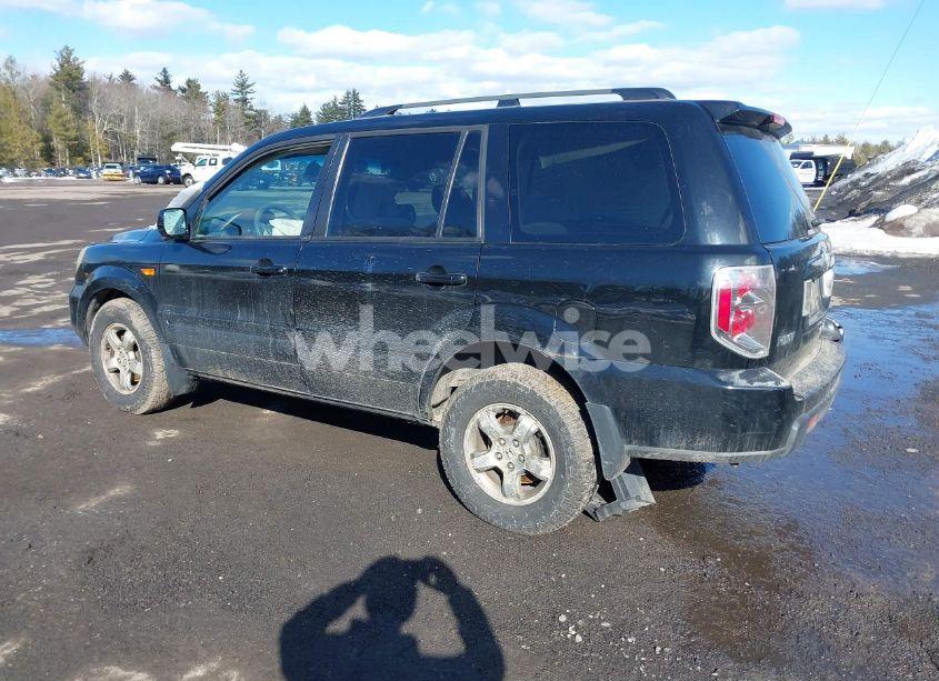 Photo 3 of 2007 Honda Pilot EX (VIN 2HKYF18447H519922)