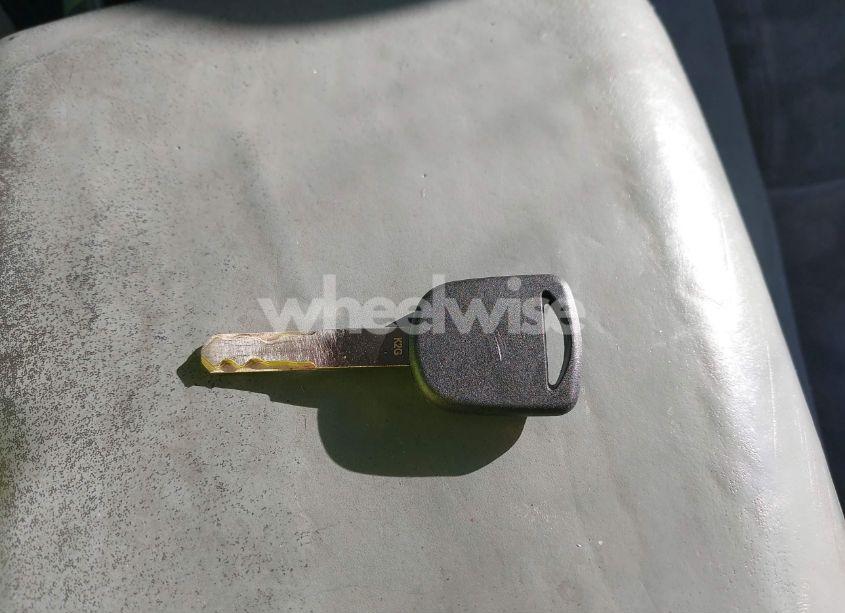 Photo 11 of 2003 Honda Pilot EX (VIN 2HKYF18453H564152)