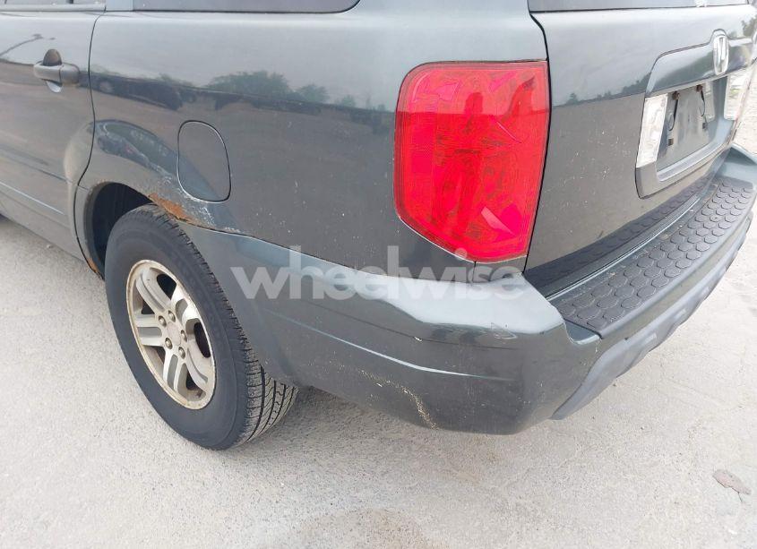 Photo 6 of 2004 Honda Pilot EX (VIN 2HKYF18454H558739)