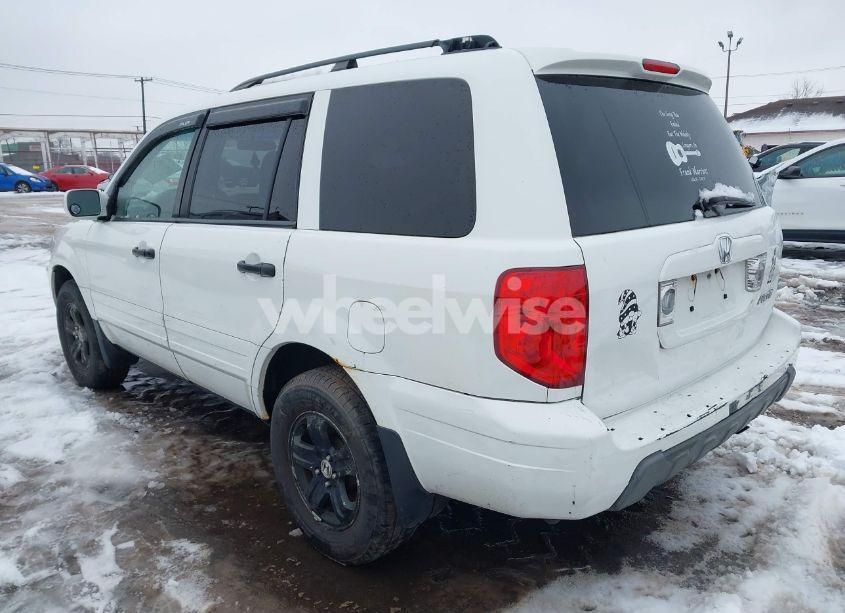 Photo 3 of 2004 Honda Pilot EX (VIN 2HKYF18454H611505)