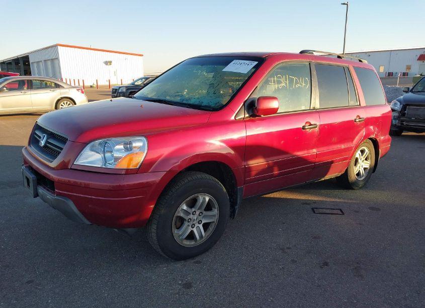 Photo 2 of 2005 Honda Pilot EX (VIN 2HKYF18455H526939)